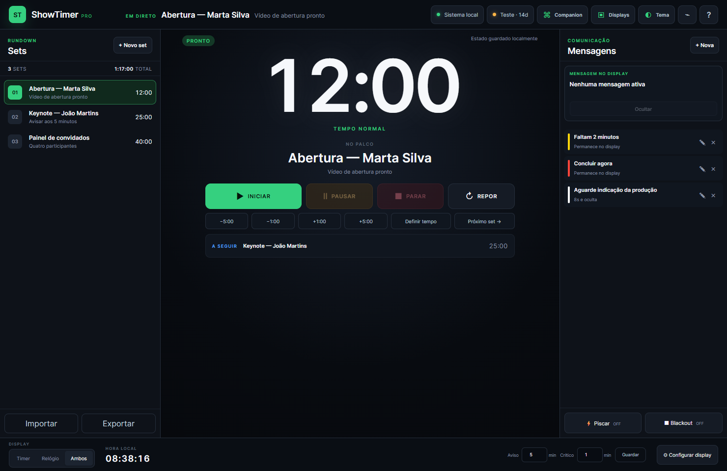 Painel de operação do ShowTimer Pro com rundown, cronómetro e mensagens
